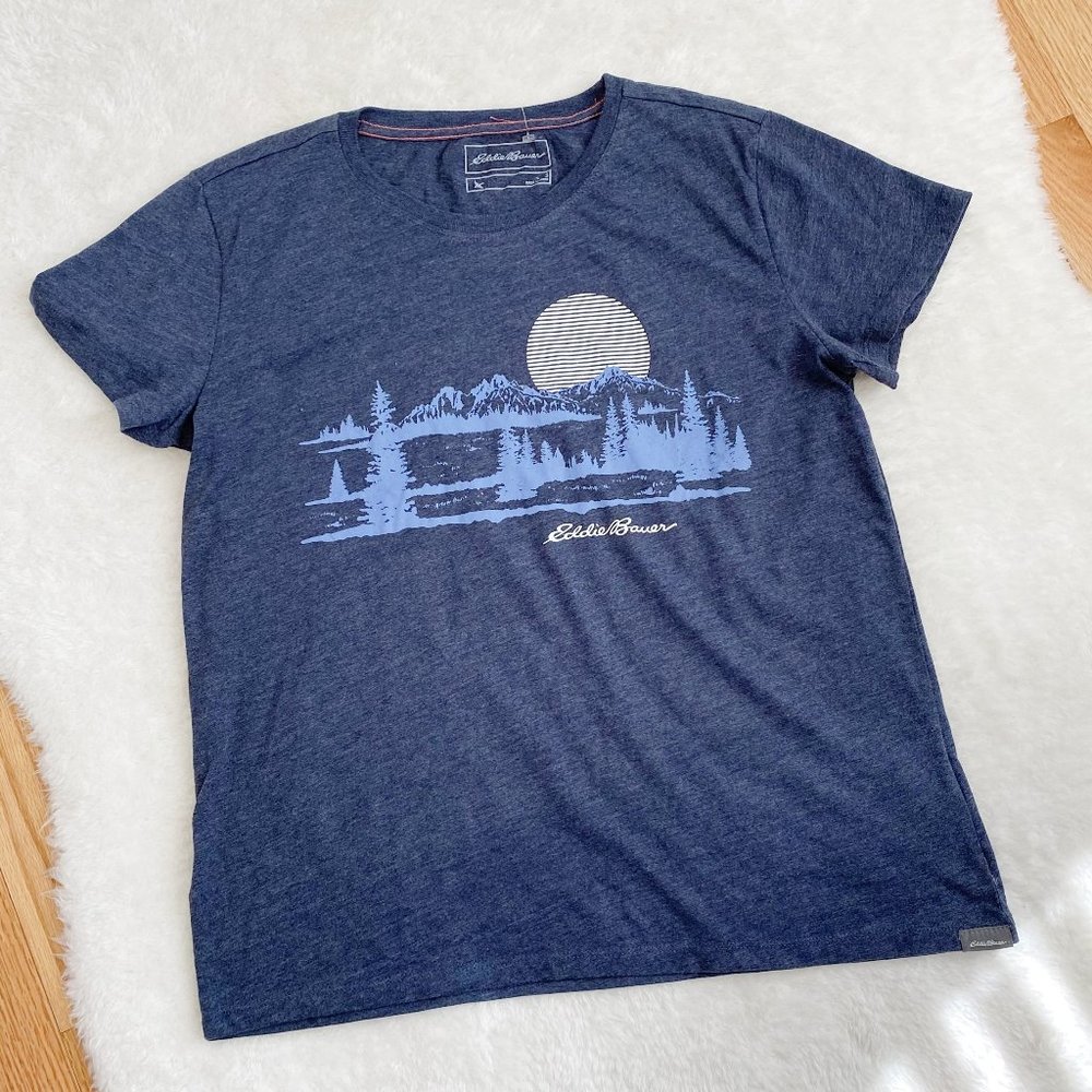 Eddie Bauer, NWOT, Women's Short Sleeve Outdoors Graphic T-Shirt, Blue, Size S